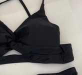 بیکینی مشکی بالاتنهی گرهدار ضربدری + شورت مایو فاقبلند برند اورجینال CUPSHE انگلستان سایز M