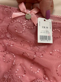شورت تور و گلدوزی لطیف و ضد حساسیت از برند لوکس Boux Avenue انگلستان💎 رنگ صورتی چرک، سایز ۴۴ و ۴۶ ایران