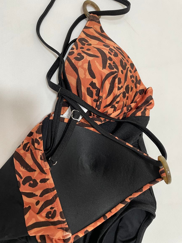 مایوی یکتکه ترکیبی پلنگی و مشکی 🐆 از برند اورجینال Cupshe انگلستان💎 سایز L مناسب ۴۴، ۴۶